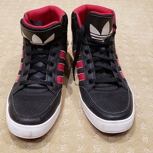 Adidas Shoes Size 10 (women)